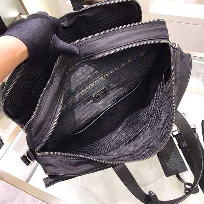 PRADA 2VE015 ナイロンハンドバッグ サイズ:40x31x11cm
