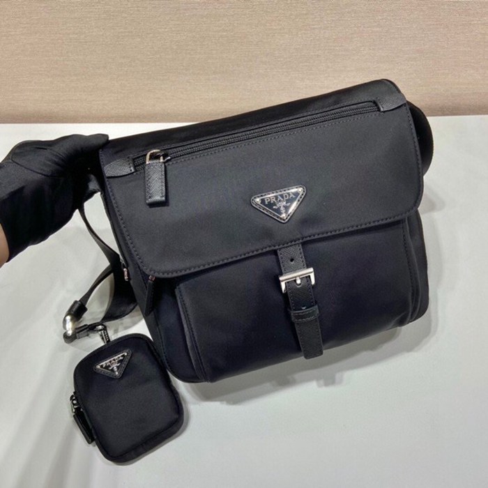 PRADA 1BD994B 小バッグ付き サイズ:25x22x10cm