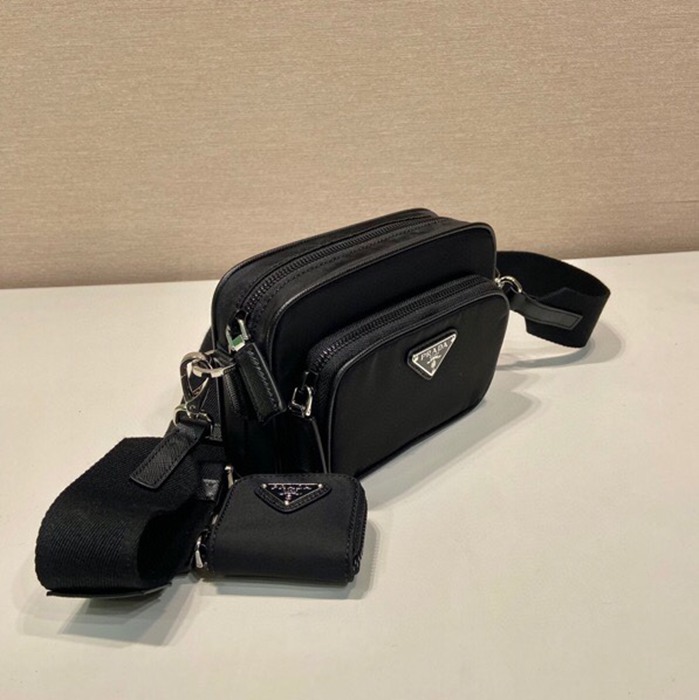 PRADA 2VH172B ショルダー 軟木色 サイズ:18x11.5cm
