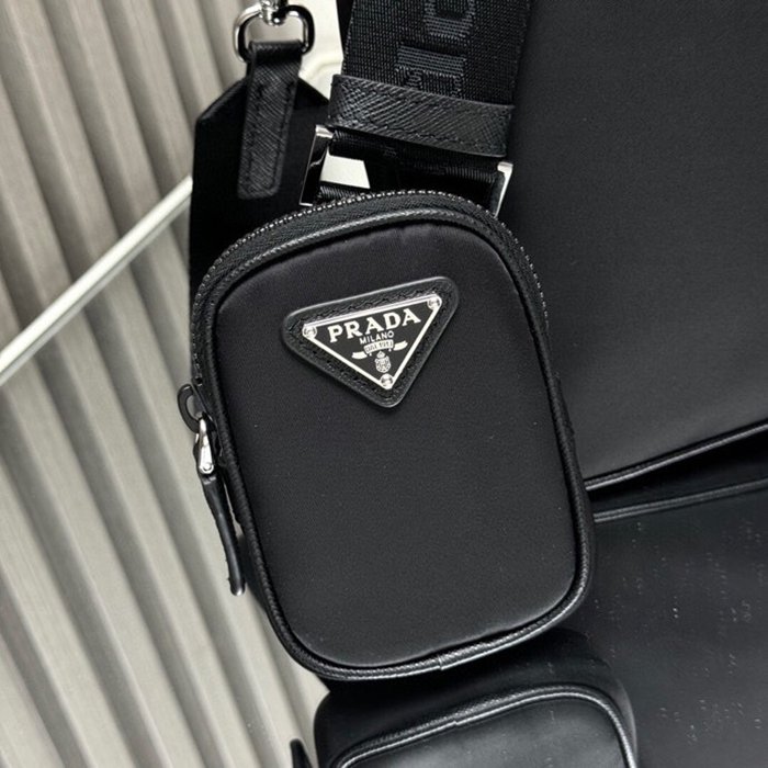 PRADA 2VH113 3in1メンズバッグ サイズ:24x18.5cm