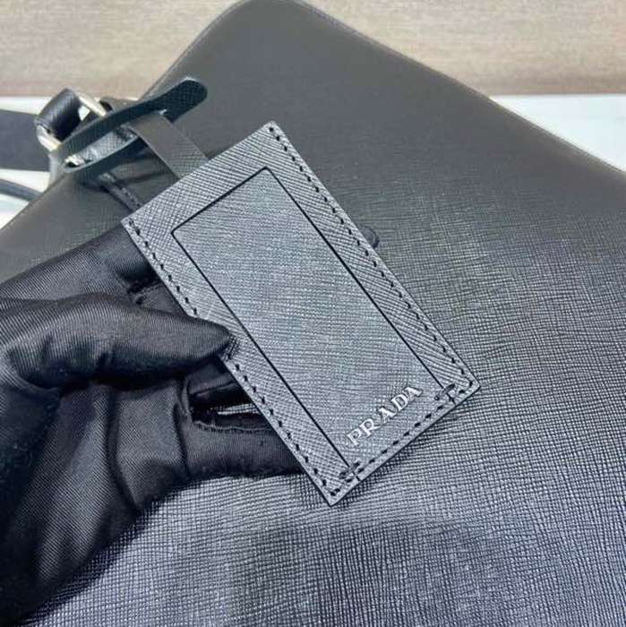 PRADA 2VE026 ブリーフケース 特大 サイズ:42x30x12cm