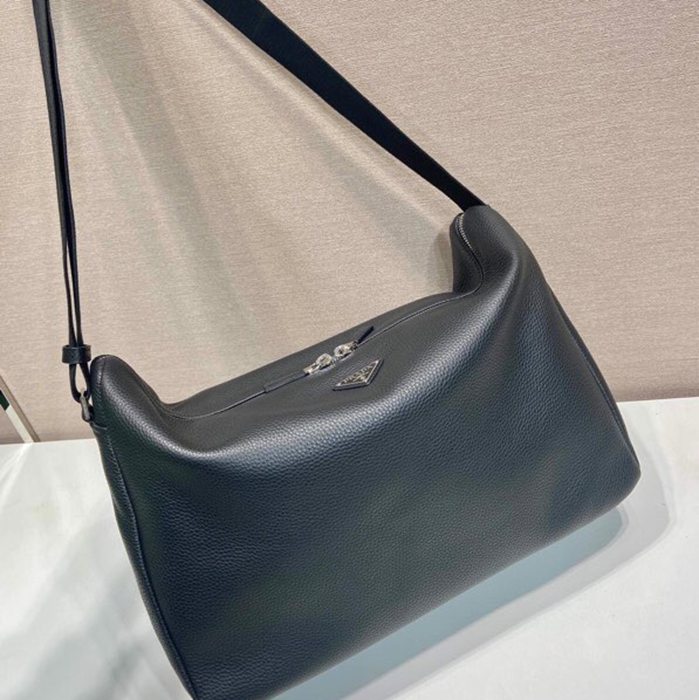 PRADA 2VH185 メッセンジャー 大 サイズ:43x32x18cm