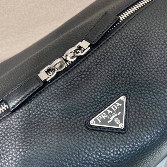 PRADA 2VH185 メッセンジャー 大 サイズ:43x32x18cm