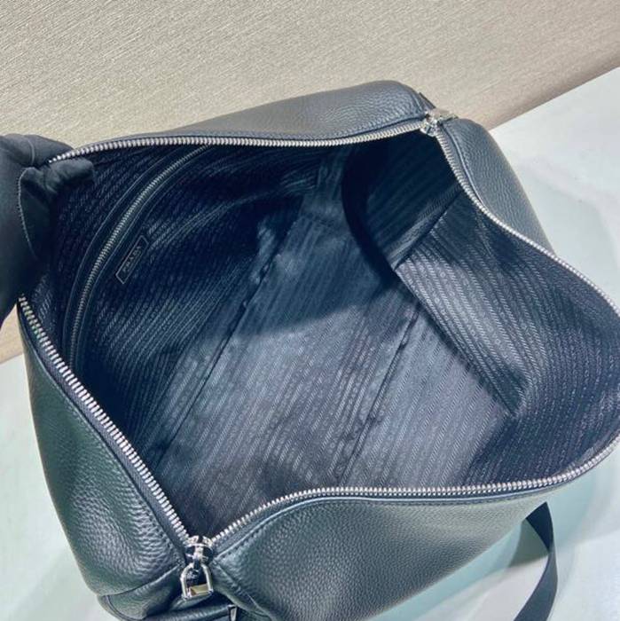 PRADA 2VH185 メッセンジャー 大 サイズ:43x32x18cm