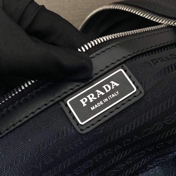 PRADA 2VH185 メッセンジャー 大 サイズ:43x32x18cm