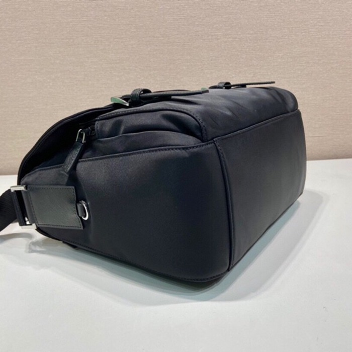 PRADA 1BD953B メッセンジャー エコラベル サイズ:27x20.5x12cm
