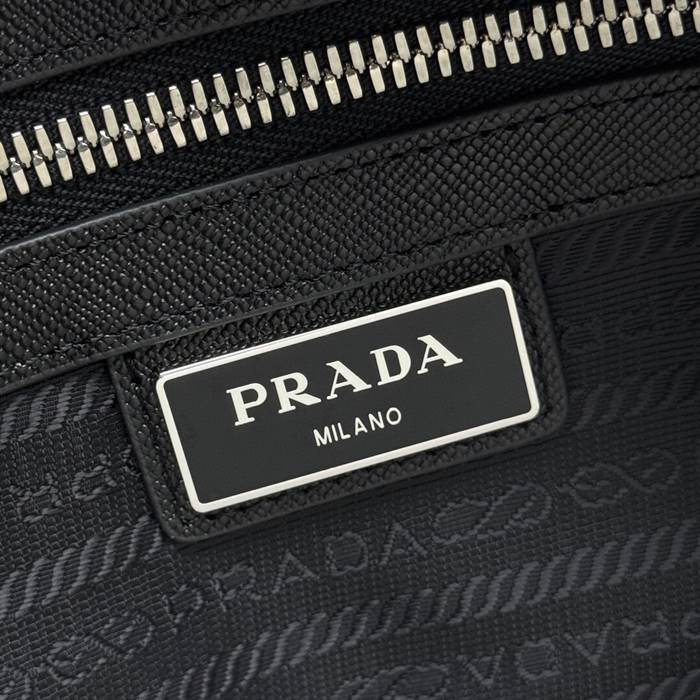 PRADA 2VH048 ナイロンショルダー サイズ:23x16cm