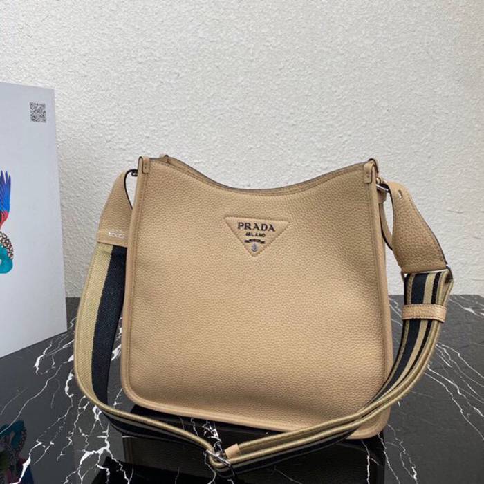 PRADA 1BC073 ファブリック斜め掛け 大 サイズ:30x28x12cm