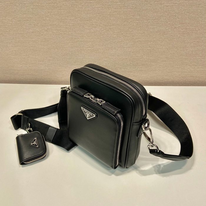 PRADA 新作ブリーフケース サイズ:38x29x10cm