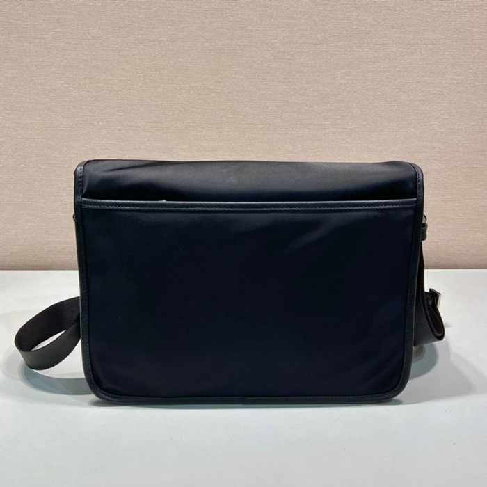 PRADA VA0768 メッセンジャー サイズ:32x24x12cm