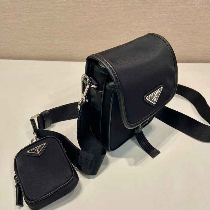 PRADA 2VD043 スマホバッグ サイズ:19x14x5.5cm