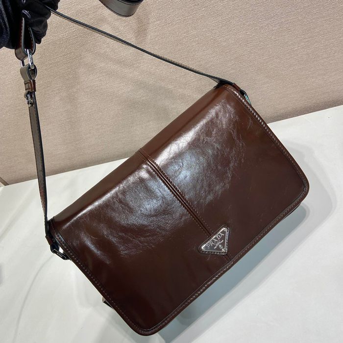 PRADA 2VD073 オイルワックスメッセンジャー サイズ:30x20x11cm