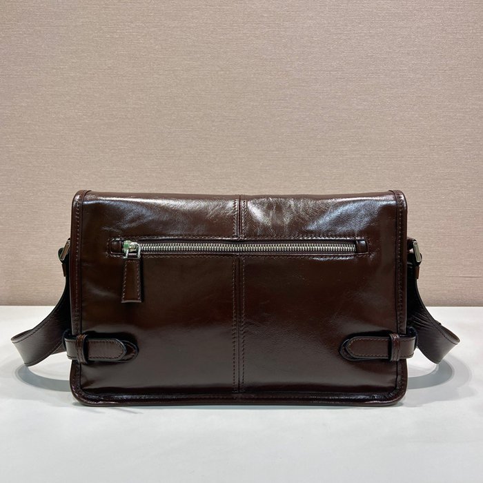 PRADA 2VD073 オイルワックスメッセンジャー サイズ:30x20x11cm