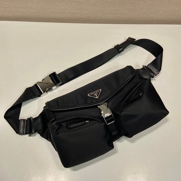 PRADA 2VH174 ナイロン胸バッグウエストバッグ サイズ:24x18x5.5cm