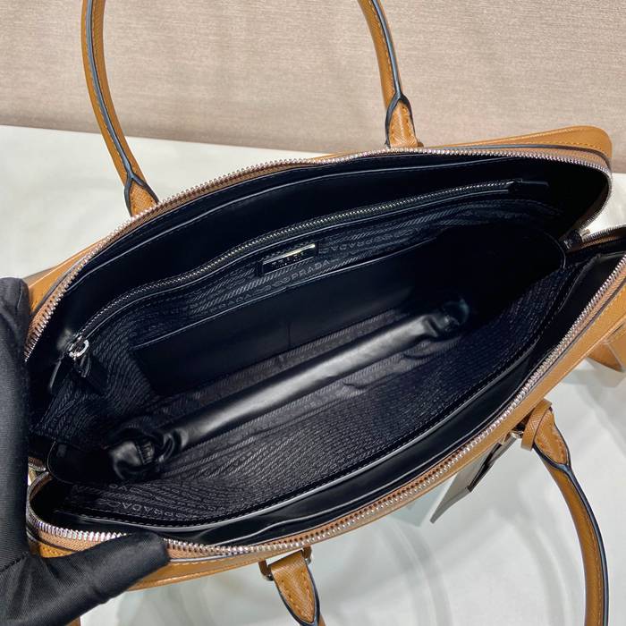 PRADA 2VE0368 超薄ブリーフケース サイズ:37x28x3.5cm