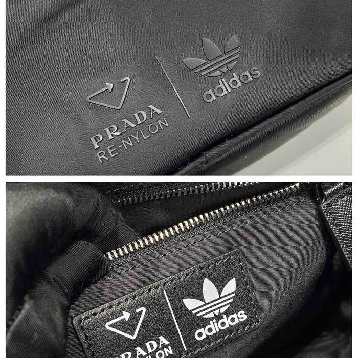 PRADA adコラボ 2VH142 斜め掛け サイズ:25x19cm