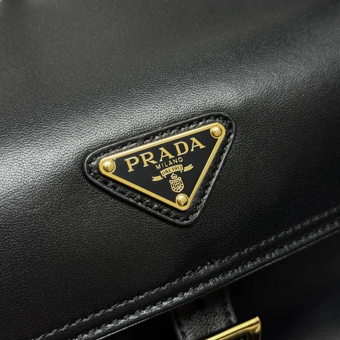 PRADA 1BD394 羊皮メッセンジャー 黒 サイズ:30x14x10cm