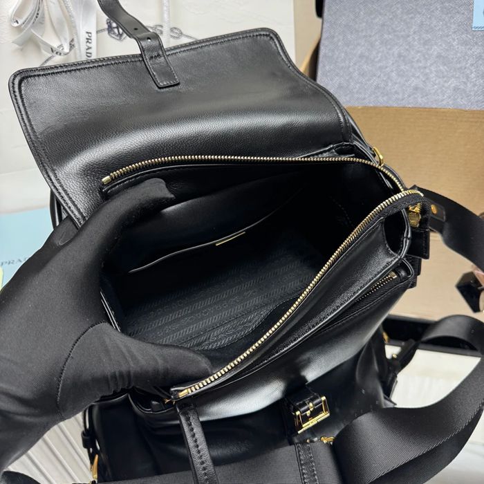 PRADA 1BD394 羊皮メッセンジャー 黒 サイズ:30x14x10cm
