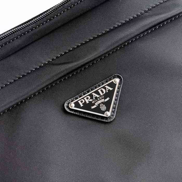 PRADA 2VH991 フラップショルダー メッセンジャー サイズ:32x18x16cm