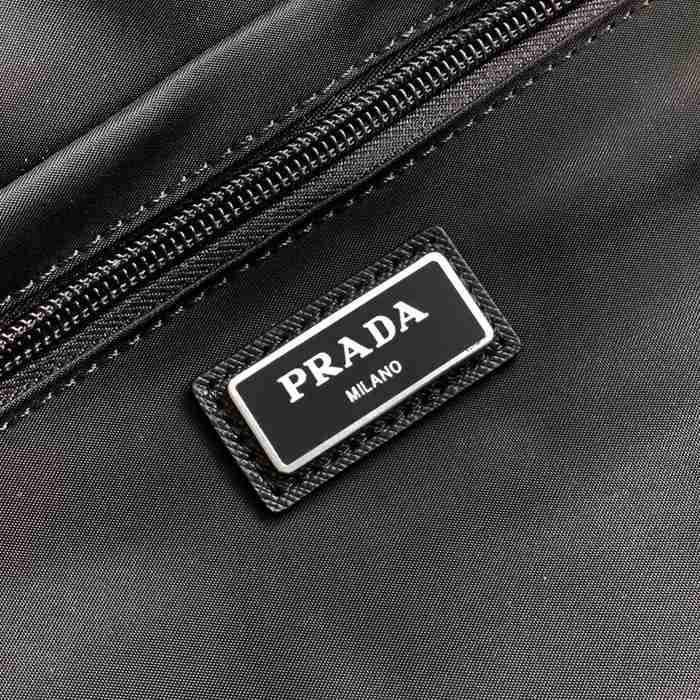 PRADA 2VH991 フラップショルダー メッセンジャー サイズ:32x18x16cm