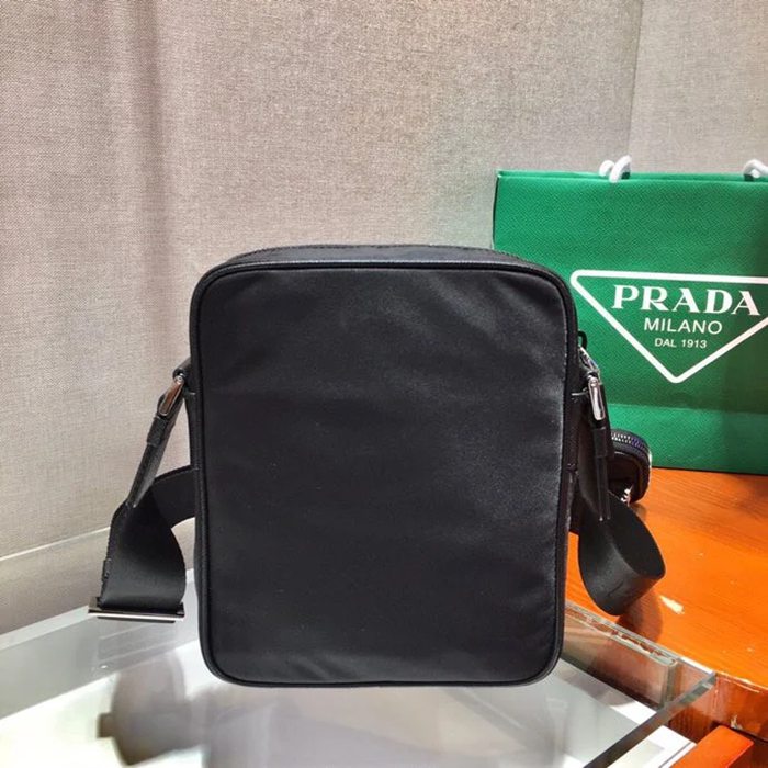 PRADA 2VH112 ナイロン3in1斜め掛け サイズ:20x16cm