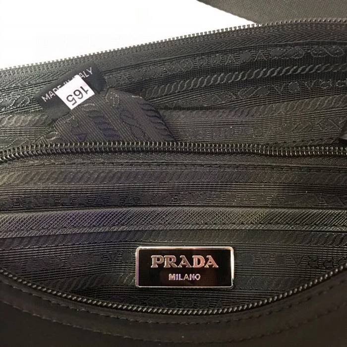 PRADA 1BC421 ファブリックメッセンジャー サイズ:31x23cm