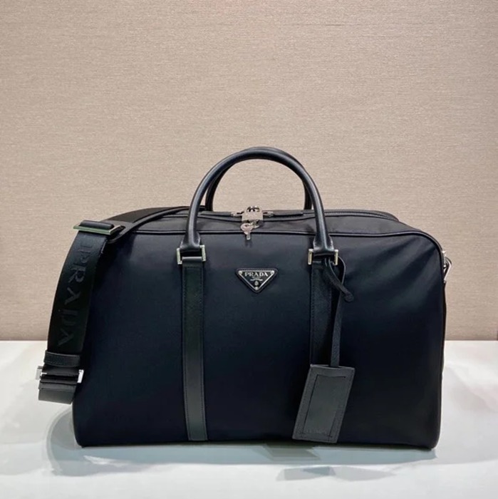PRADA 2VC014 リナイロントラベルバッグ 小 サイズ:45x27x23cm