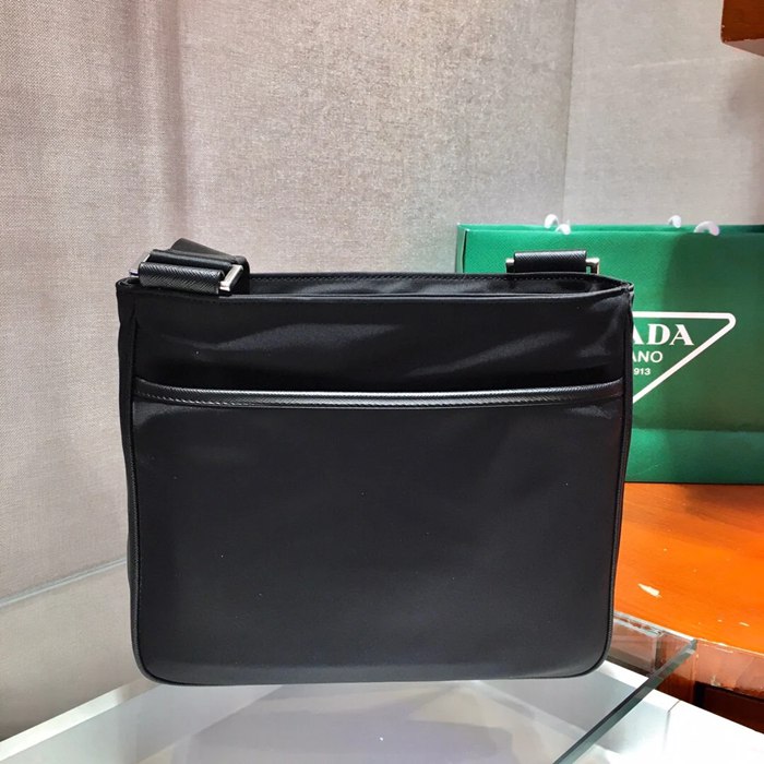 PRADA 2VH110 3in1ナイロン斜め掛け サイズ:25x22cm