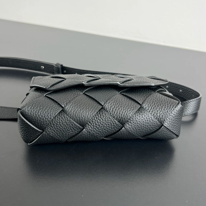 BOTTEGA VENETA BV 805773 粒面牛皮ウエストバッグ ディアゴ サイズ:19x10cm