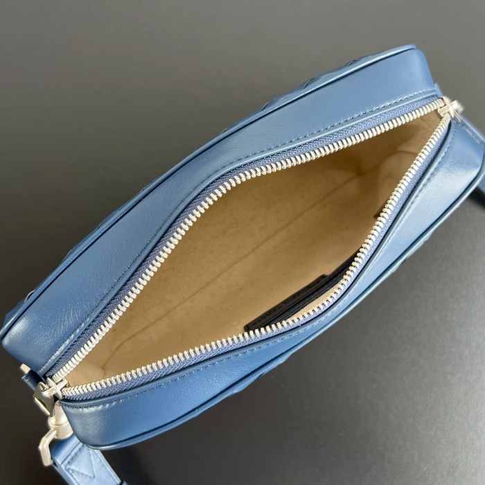 BOTTEGA VENETA BV 755923 新作編みカメラバッグ サイズ:24.5x15cm