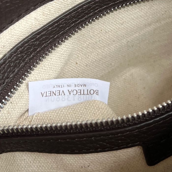 BOTTEGA VENETA BV 837112 新作編み斜め掛け ディアゴ サイズ:25x15cm