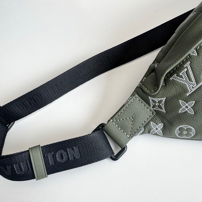 LOUIS VUITTON M12508 ディスカバリー ウエストバッグ サイズ:44x15cm