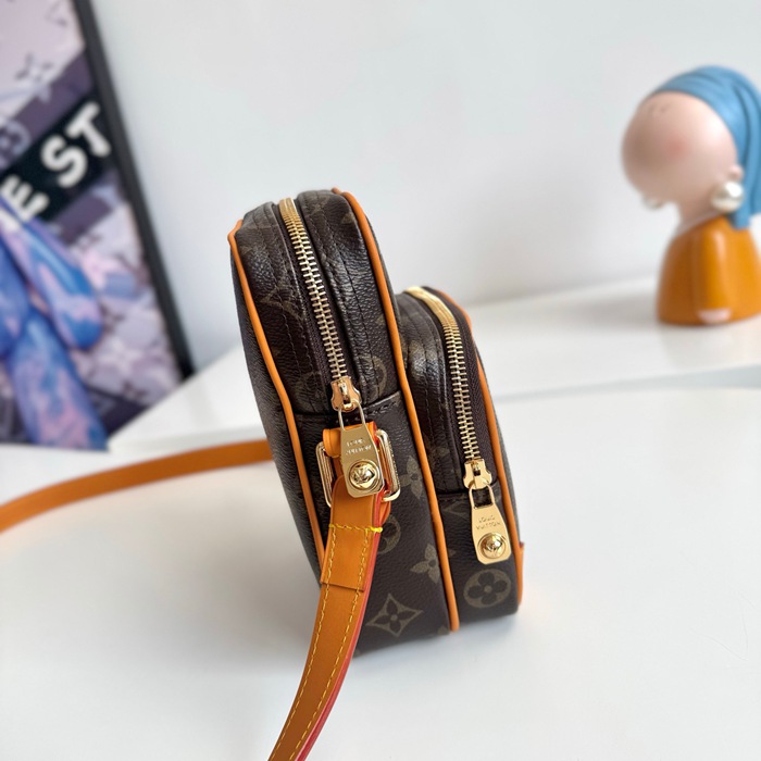 LOUIS VUITTON M14014 アマゾーヌ 斜め掛け サイズ:20x13.5cm