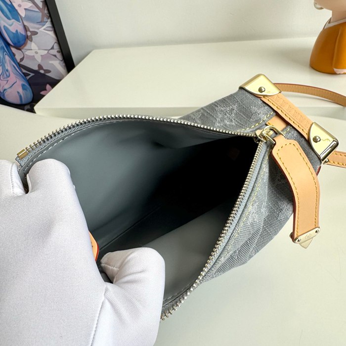 LOUIS VUITTON M13285 サイドトランク 中 サイズ:23.5x16x8.5cm