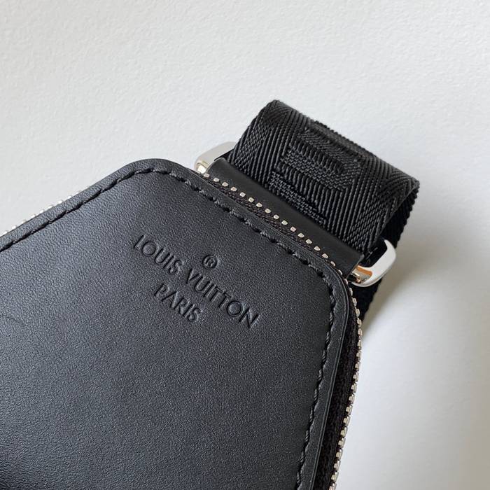 LOUIS VUITTON M46344 アベニュー ショルダー サイズ:31x20x10cm