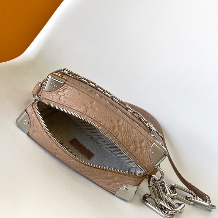 LOUIS VUITTON M13868 ミニソフトトランク サイズ:18.5x13cm