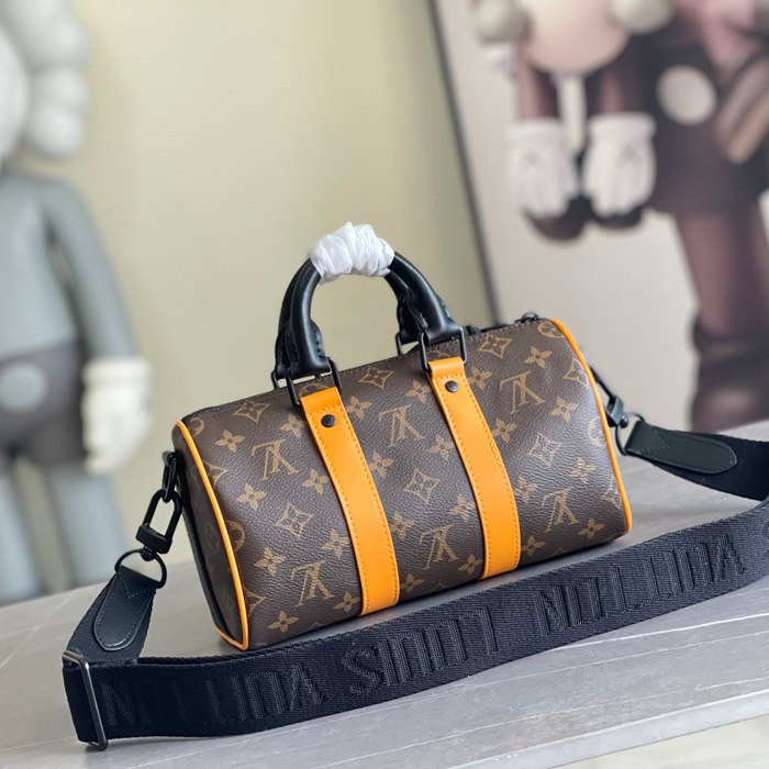 LOUIS VUITTON M46687 キープオール25 サイズ:25x15x11cm