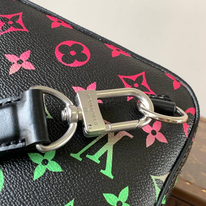 LOUIS VUITTON M13963 アベニュー ショルダー サイズ:33x16x5.7cm