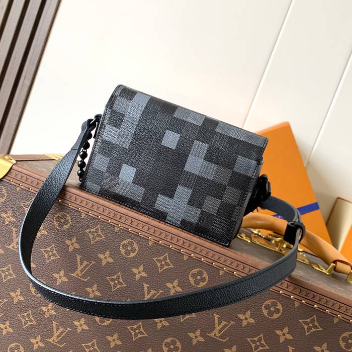 LOUIS VUITTON M14923 スチーマーミニハンドバッグ サイズ:18x11x6.5cm
