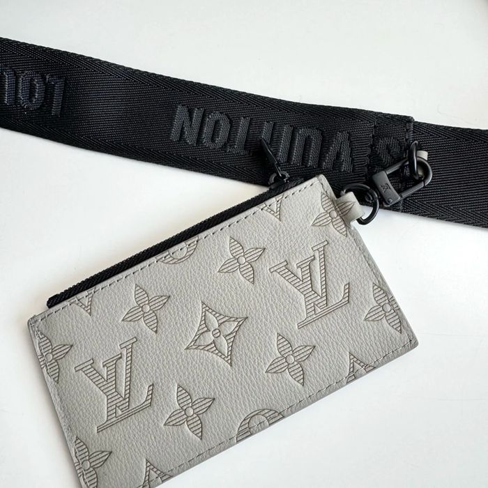 LOUIS VUITTON M81115 ガストンウェアラブルウォレット サイズ:22x14.5x4.5cm