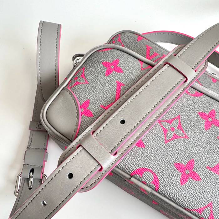 LOUIS VUITTON M15024 ニル メッセンジャー サイズ:25x17.5x11cm