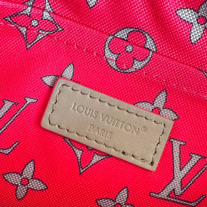 LOUIS VUITTON M15024 ニル メッセンジャー サイズ:25x17.5x11cm