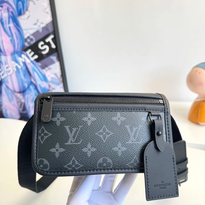 LOUIS VUITTON M12599 ボスポール ミニハンドバッグ サイズ:19x12cm