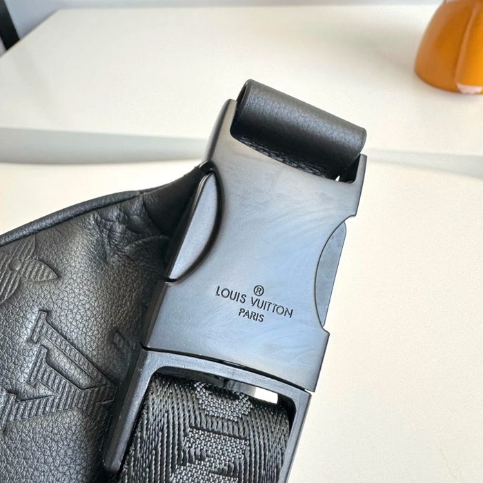 LOUIS VUITTON M46036 ディスカバリー ウエストバッグ サイズ:44x15cm