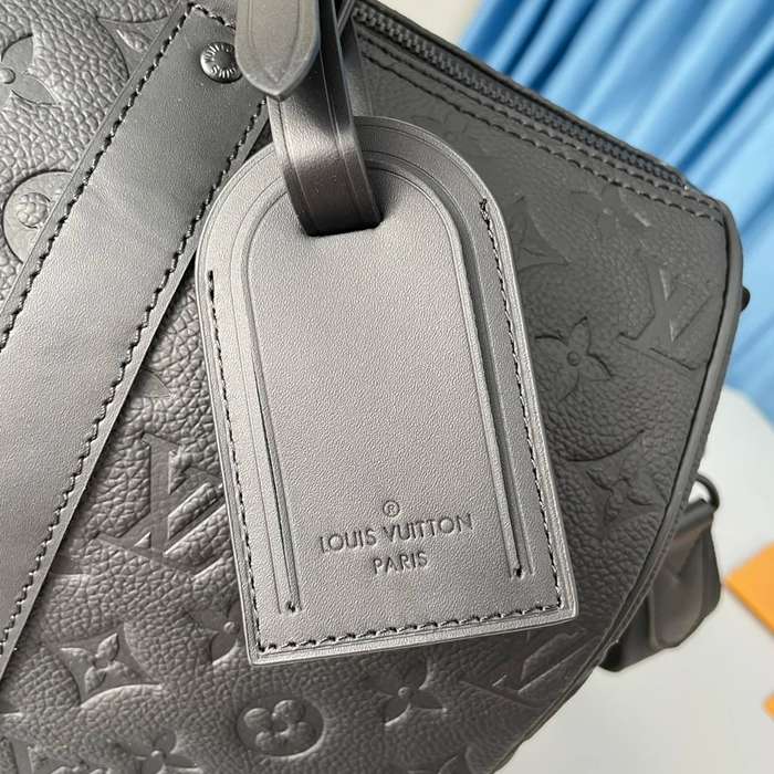 LOUIS VUITTON M22765 キープオール35 サイズ:34x21x16cm
