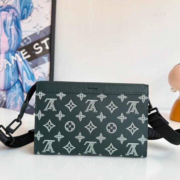 LOUIS VUITTON M27148 ガストン ミニハンドバッグ サイズ:22x14.5x4.5cm