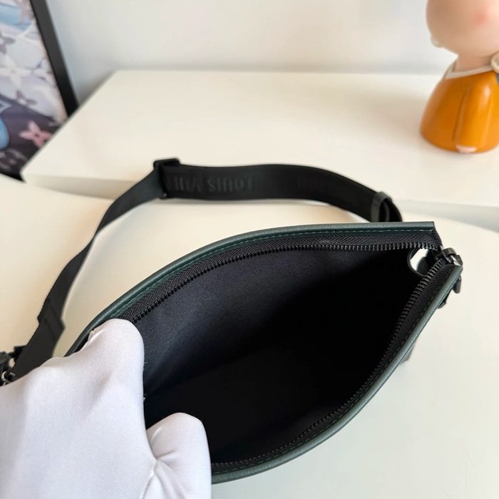 LOUIS VUITTON M27148 ガストン ミニハンドバッグ サイズ:22x14.5x4.5cm