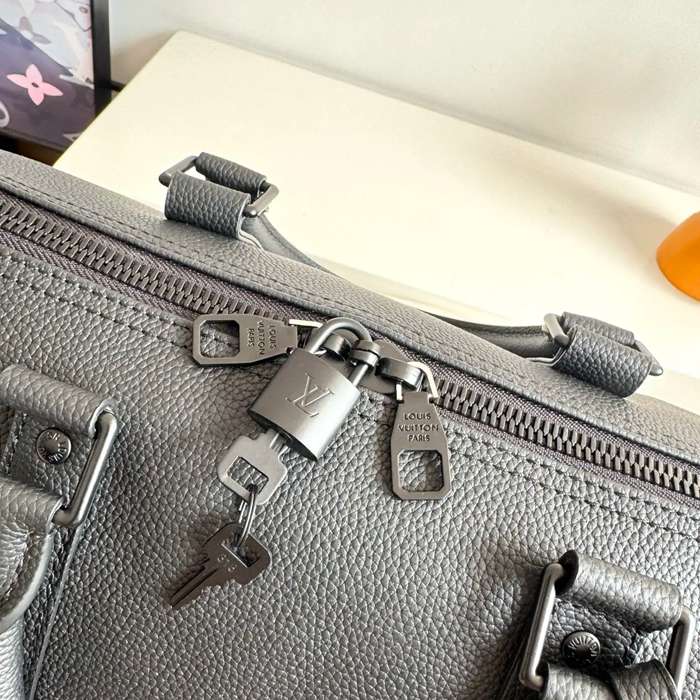 LOUIS VUITTON M26118 キープオール50 サイズ:50x29x23cm