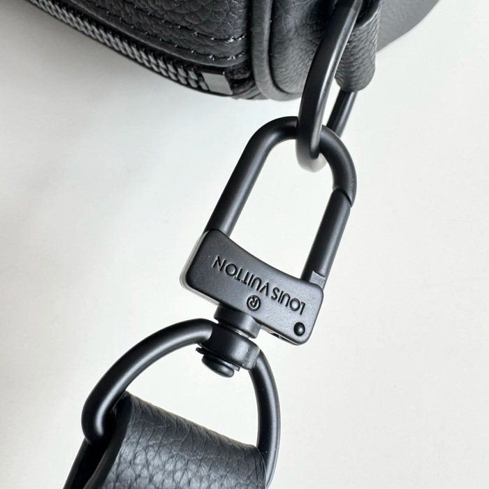 LOUIS VUITTON M26118 キープオール50 サイズ:50x29x23cm