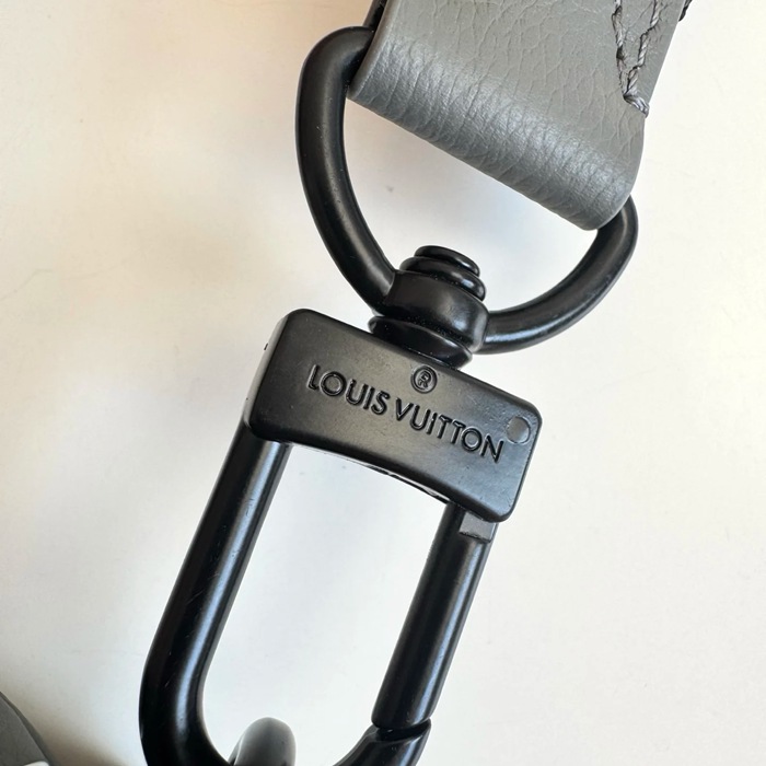 LOUIS VUITTON M27185 トリオメッセンジャー サイズ:25x18.5cm
